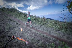 BIB: 102
                            <button type="button" onclick="openModal(15955135)" class="btn btn-primary btn-sm float-right btn-popup" data-toggle="modal" data-target=".modal-high-quality">
                        <i class="fas fa-shopping-cart"></i> Add to Cart
                    </button>
                                            <button type="button" onclick="isThisMe(15955135, true)" class="btn btn-success btn-sm float-right btn-popup btn-isme hidden" data-toggle="tooltip" data-placement="bottom" title="นี่คือรูปของคุณใช่ไหม คลิกที่นี่เพื่อเอาเข้าอัลบั้ม">
                        <i class="fas fa-plus"></i> Add to album
                    </button>
                    <button type="button" onclick="isThisMe(15955135, false)" class="btn btn-warning btn-sm float-right btn-popup btn-isnotme hidden">
                        <i class="fas fa-ban"></i> Remove from album
                    </button>